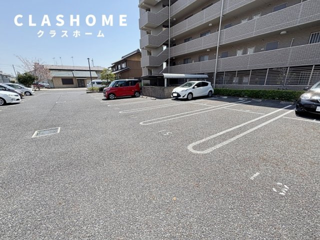 ベルデ東栄Ⅱ　　刈谷市近郊の賃貸はクラスホームの駐車場