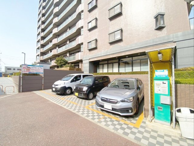 コアマンションルネス空港東の駐車場|来客用コインパーキングです！