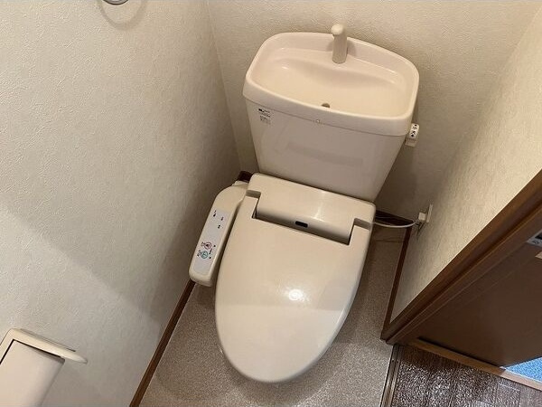 エルハウスのトイレ