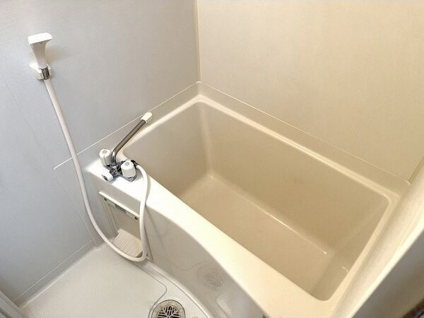 エルハウスの浴室