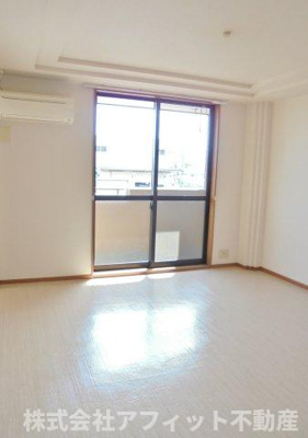 【居間・リビング】 | ディアベルジュ | LDK13.1帖