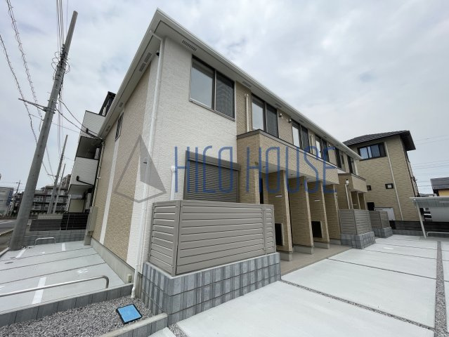 ホームズ若葉の外観