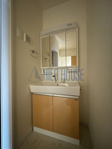 ホームズ若葉の洗面所