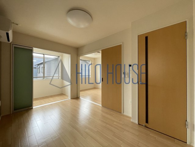 ホームズ若葉の居間・リビング