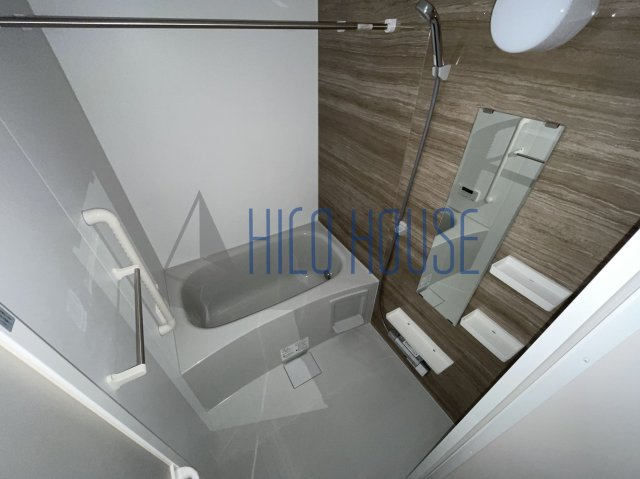 ホームズ若葉の浴室