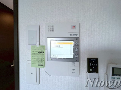 【セキュリティ】 | エステムコート名古屋泉プラチナムゲート | モニター付きインターフォンです