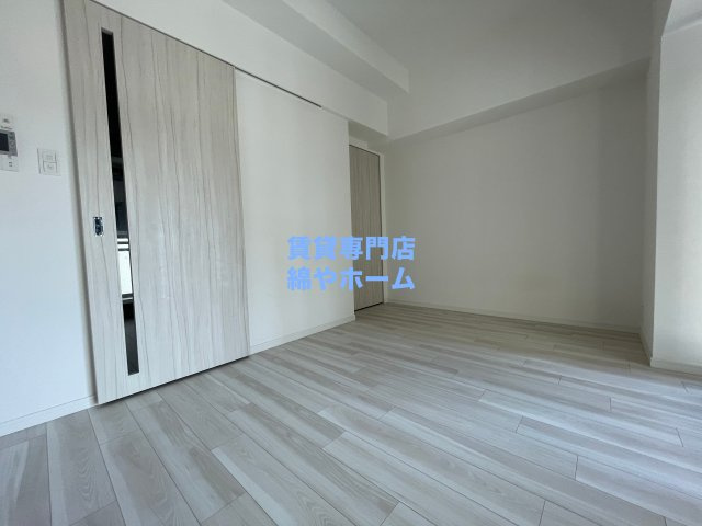 S-RESIDENCE難波大国町Deuxの寝室|使い勝手のいい寝室です