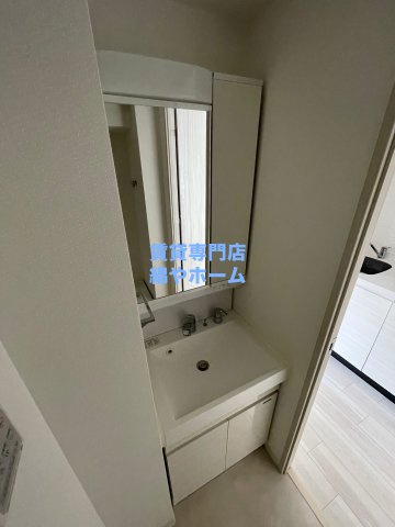 S-RESIDENCE難波大国町Deuxの独立洗面台|使いやすい独立洗面台です