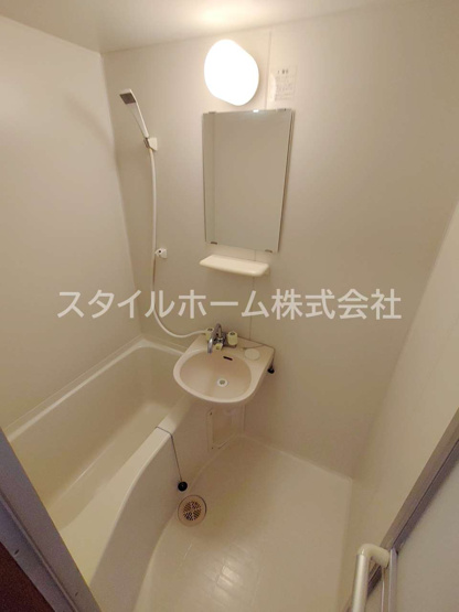 【浴室】 | ウイングコート花田壱番館 | イメージ写真です。
