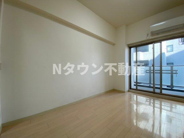 【その他】 | エステムプラザ名古屋駅前プライムタワー | 使い勝手のいい寝室です