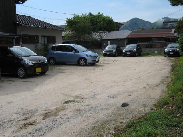 山口市石観音町の駐車場