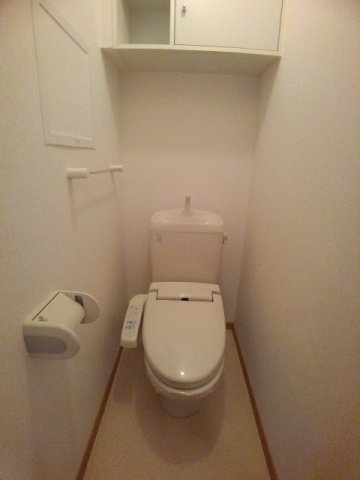 プラシード・ユダのトイレ