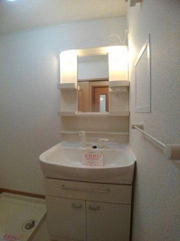 プラシード・ユダの洗面所