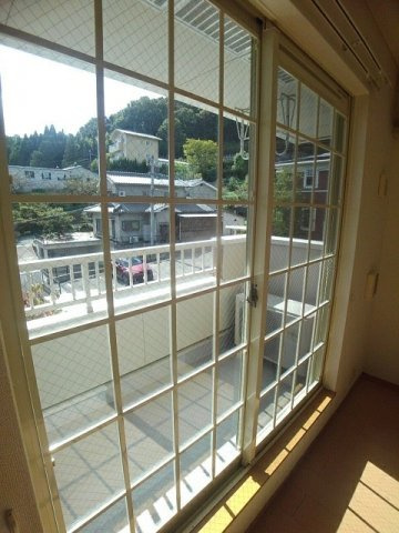 プラシード・ユダのバルコニー