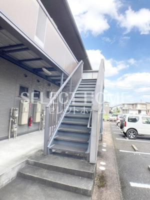 【エントランス】 | プレミールM＆S | ゆとりのあるエントランスです