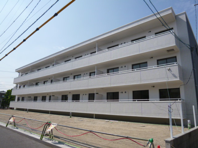 倉敷市西中新田の賃貸マンションの外観