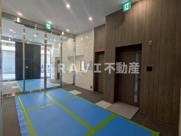 ノルデンタワー南森町アドバンス BRAVI不動産のロビー