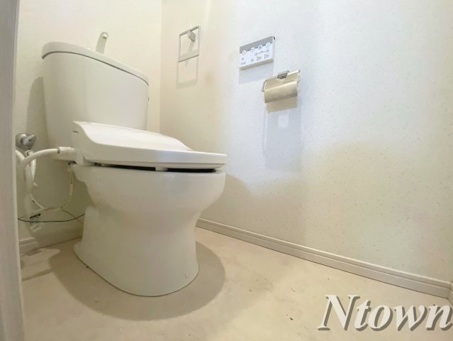 【トイレ】 | チェルトヴィータ  | トイレです