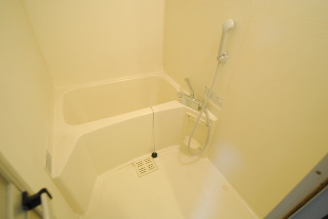 クラウンⅡ津福の浴室|内装イメージ：同物件別室