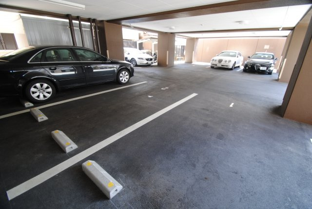 フェリス久留米シティの駐車場