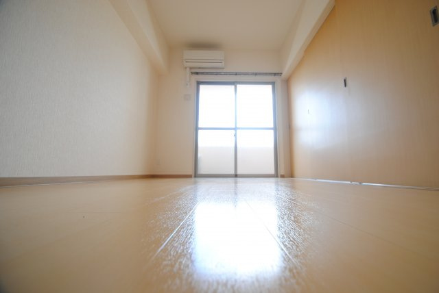 フェリス久留米シティの洋室