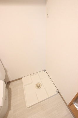 ★防水パンつき室内洗濯機置き場★