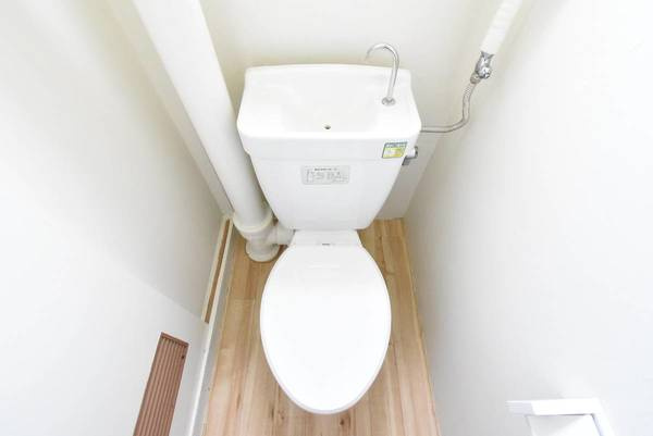 ビレッジハウス足利福居1号棟のトイレ|ビレッジハウスの同一物件・同一タイプの間取りの写真です