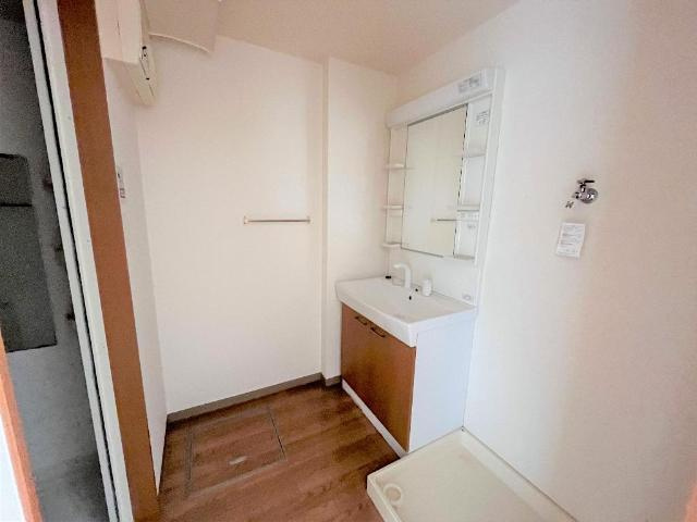 Ｓol y luna　（ソル　イルナ）の洗面所|洗面