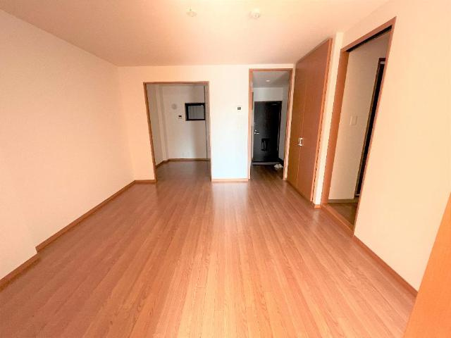 Ｓol y luna　（ソル　イルナ）の居間・リビング|リビング