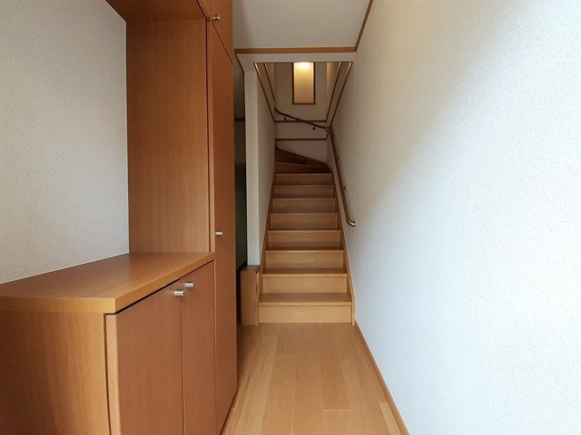 エスペランス・Ｋの玄関|明るい玄関です