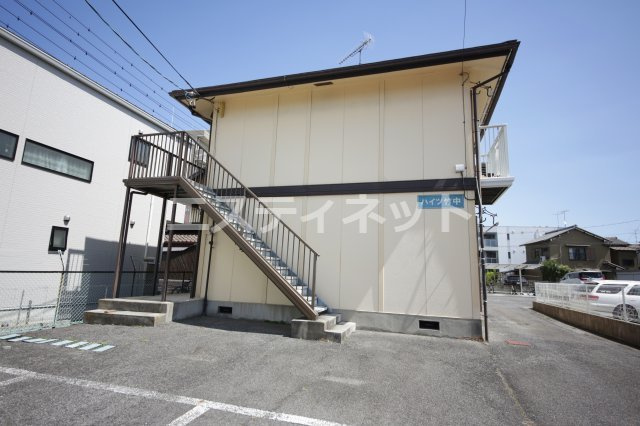 ハイツ竹中の外観