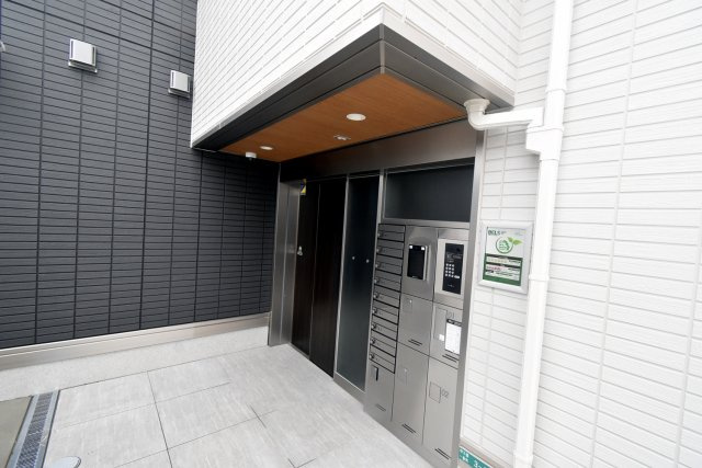 クラシスト甲子園一番町Ⅰのエントランス