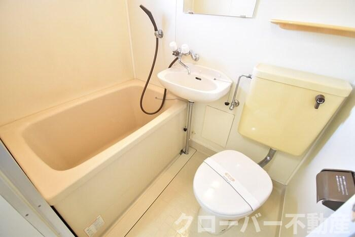 ピュアハイツ生野の浴室|ユニットバス