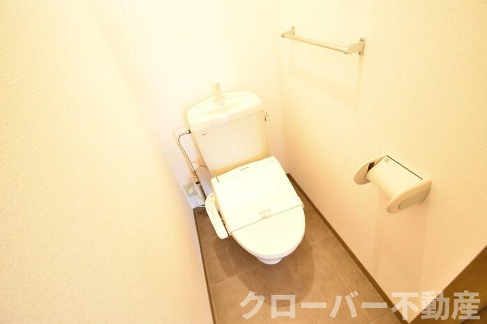 やすらぎの家 B棟のトイレ|温水洗浄暖房便座