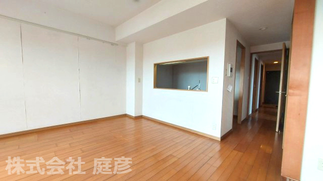 【居間・リビング】の画像