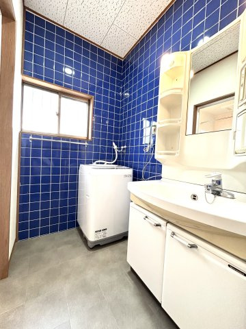 中古住宅　小瀬南2丁目の洗面所