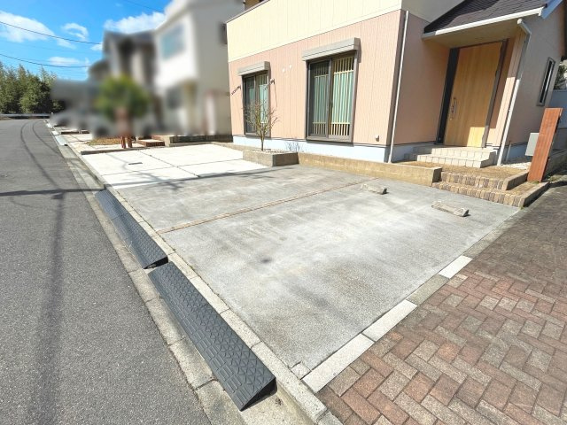 【駐車場】 | 津市夢が丘１丁目 | 駐車スペース３～４台可