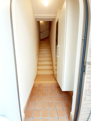 【玄関】 | オリーブガーデン | きれいな玄関です