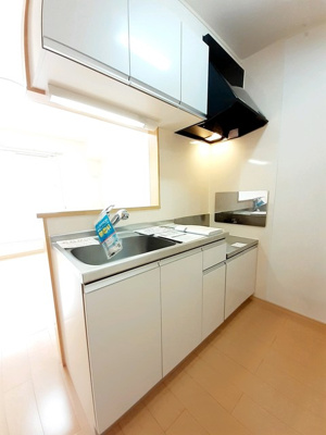 【キッチン】 | オリーブガーデン | お料理しやすいキッチンです