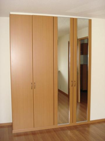 【収納】 | コンフォール・せいら | クローゼット（北洋室）閉