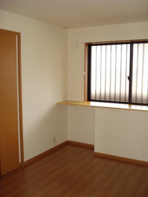 【内装】 | コンフォール・せいら | 洋室（北側）