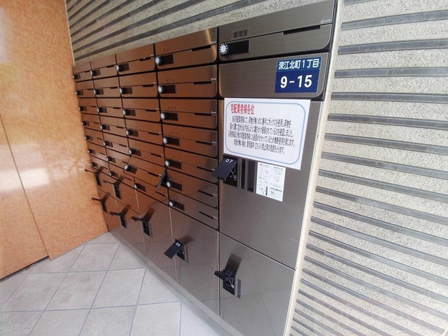 ウェルスクエア芦屋のエントランス