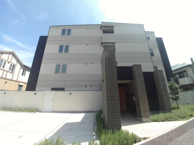 ウェルスクエア芦屋の外観