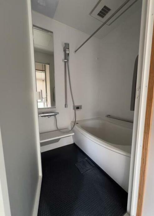 原４丁目　売店舗戸建ての浴室