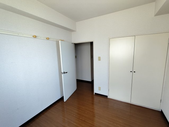 フォルテーヌ大杉の洋室