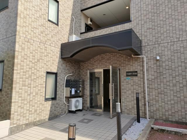 フォルテーヌ大杉のエントランス