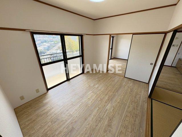 コート山椿の洋室