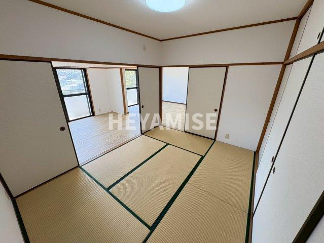 コート山椿の和室