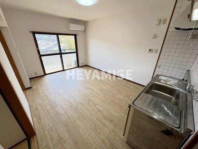 コート山椿の居間・リビング