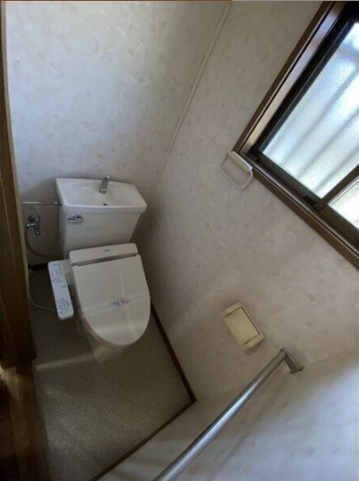 田中町３丁目貸家のトイレ